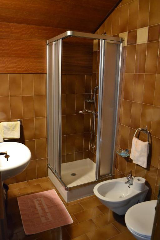 Hotel Alpenblick Sarentino ห้อง รูปภาพ